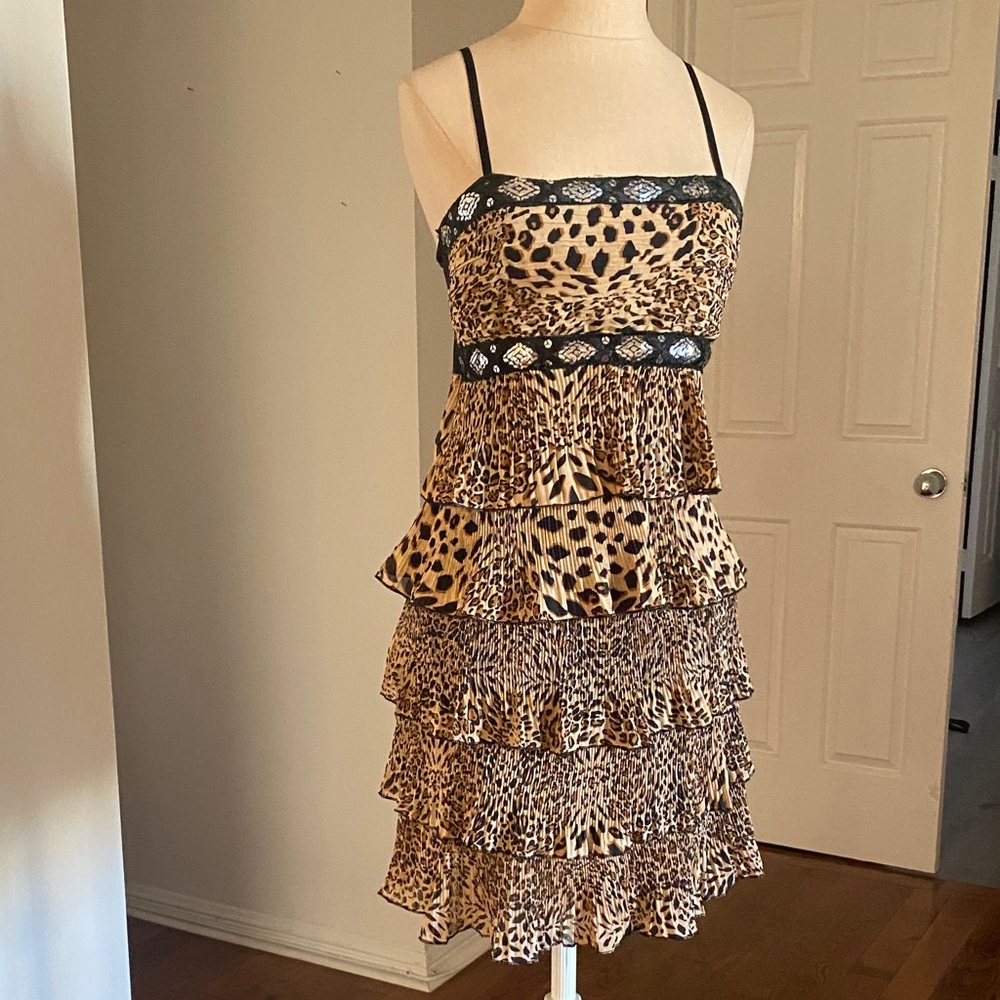 Leopard Print Ruffle Dress - Picture 2 of 7